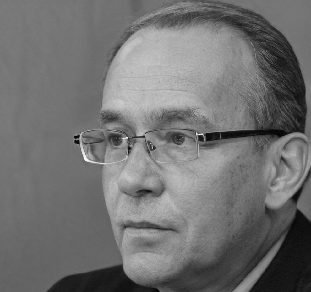 Miguel Torres, Especialista en Auditoría de mirethqolivon